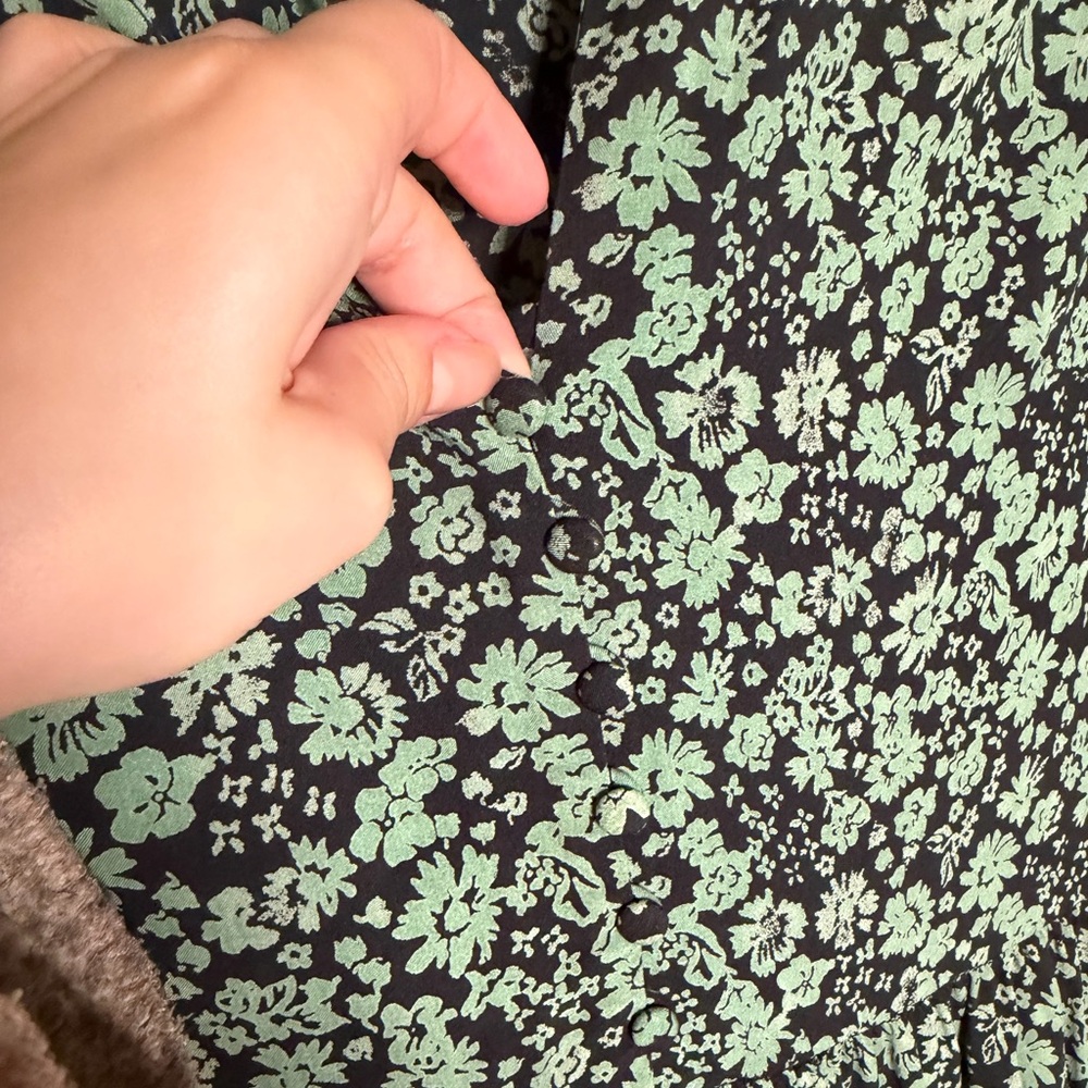 Madewell Button-Front‎ Tiered Midi Dress in Fleur Field - Picture 6 of 6